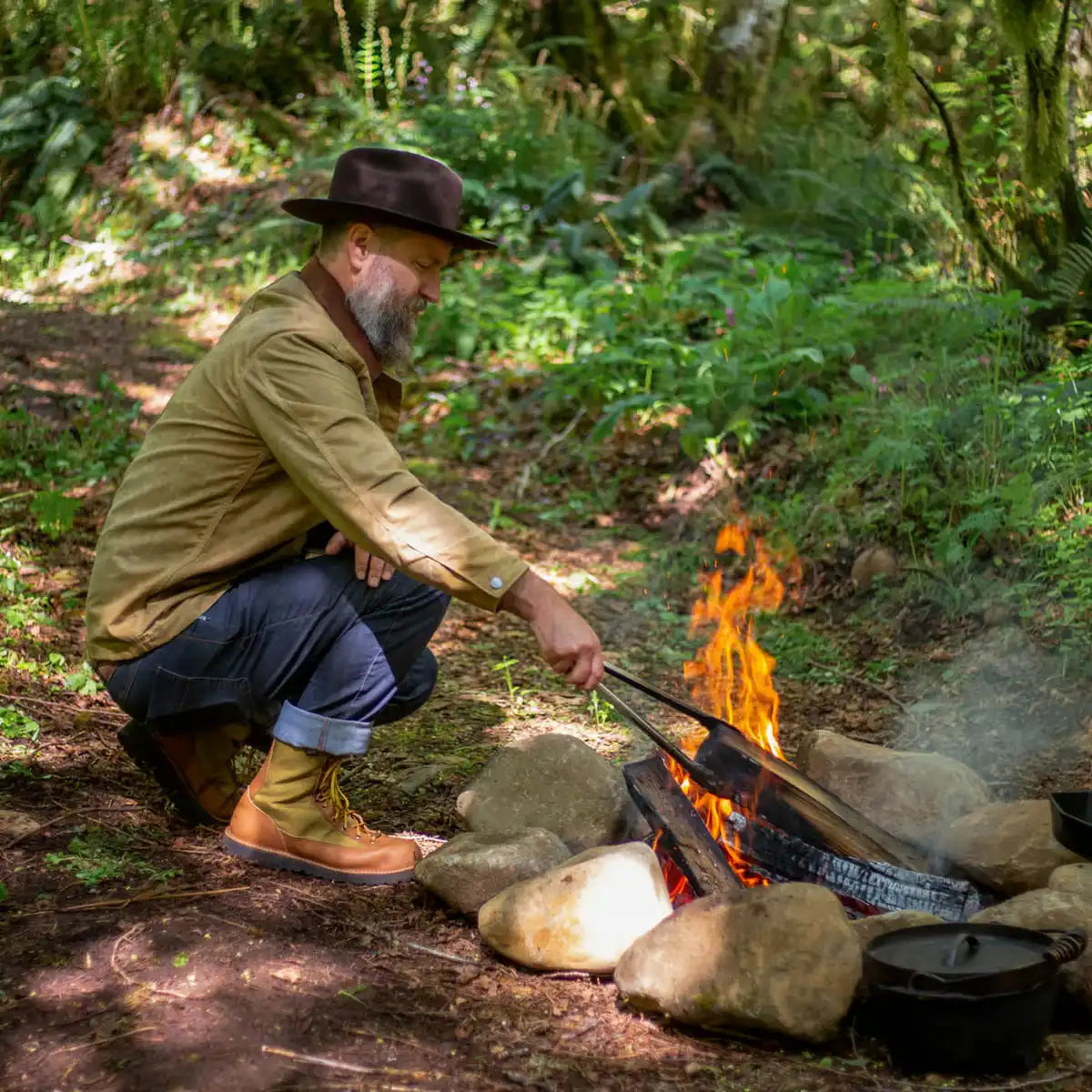 Danner Light Revival 8 Khaki - Image 10